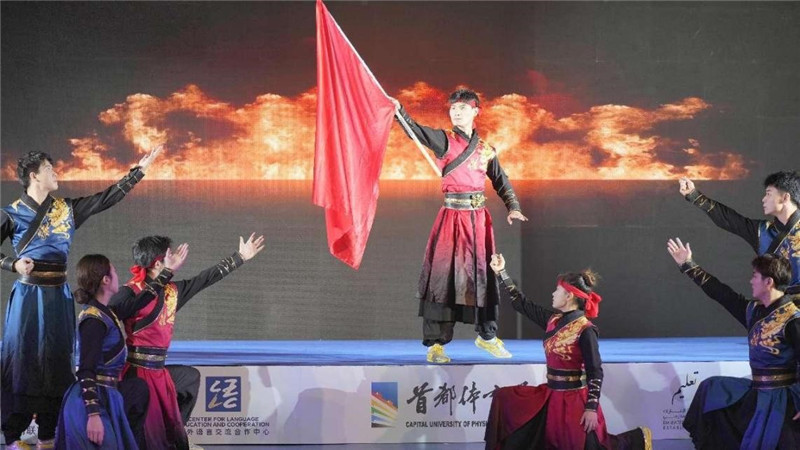 圖為“華夏風(fēng) 功夫情”演出場景，中國駐阿聯(lián)酋大使館供圖