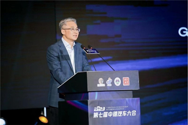嘉興市人民政府市長李軍致辭。主辦方供圖