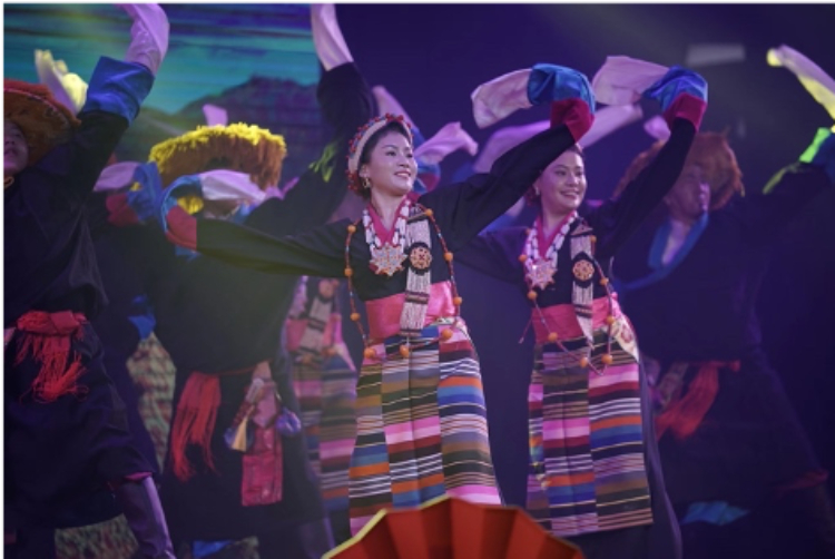 圖為2024“歡樂春節(jié)”中泰互致新春賀辭活動(dòng)現(xiàn)場(chǎng)。 中國(guó)駐泰國(guó)大使館文化處供圖