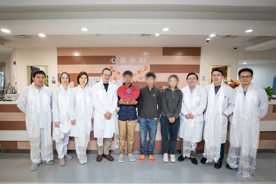 17歲少年咳嗽發(fā)熱15天，找不到感染原因！一查心臟更嚇人！上海醫(yī)生出手→