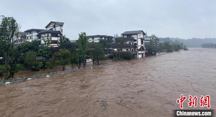 四川暴雨、山洪、地質(zhì)災害氣象風險預警齊發(fā)