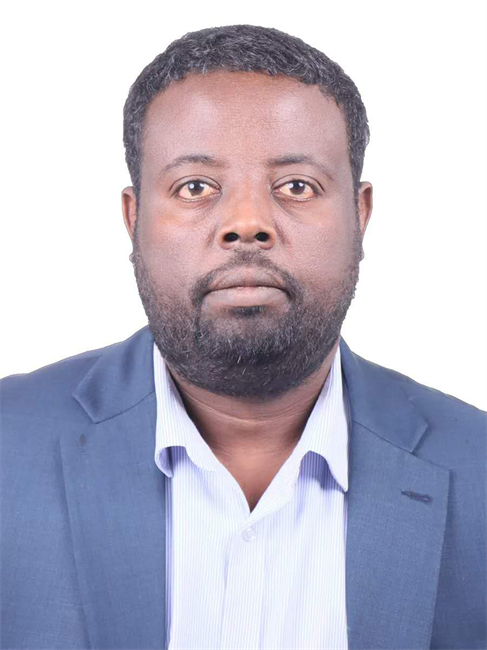 圖為埃塞俄比亞亞的斯亞貝巴大學(xué)政策研究員巴盧·德米西。受訪者供圖