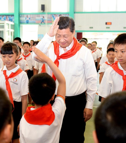 2014年5月30日，習(xí)近平總書記來到北京市海淀區(qū)民族小學(xué)，參加慶祝“六一”國際兒童節(jié)活動。