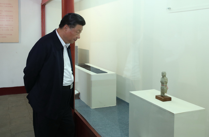 2021年5月12日，習(xí)近平總書記在南陽市考察東漢醫(yī)學(xué)家張仲景的墓祠紀(jì)念地醫(yī)圣祠。