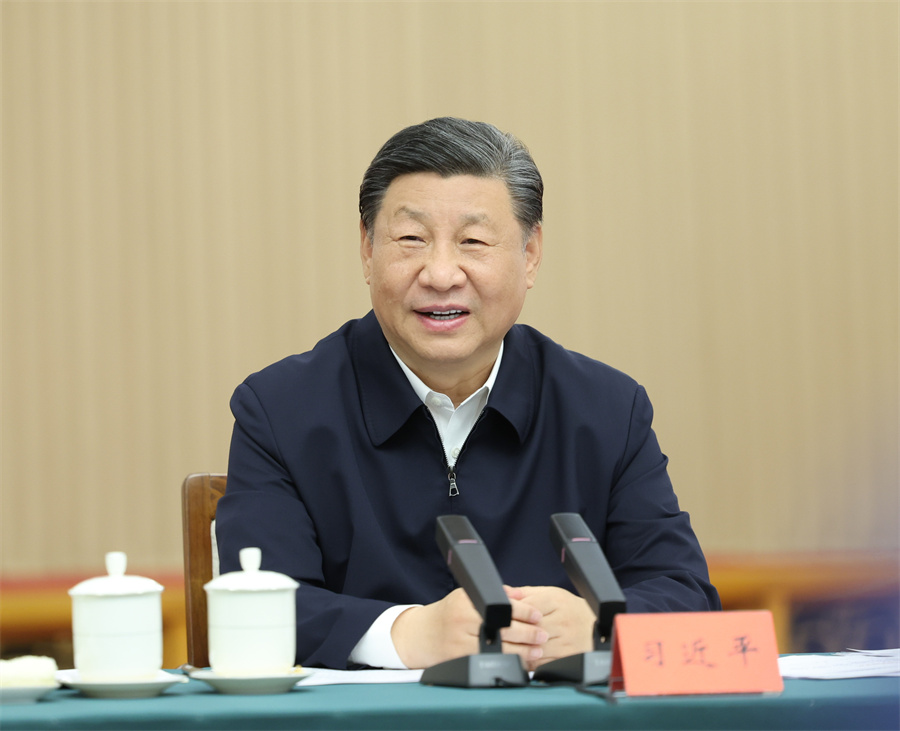 2024年5月23日下午，中共中央總書(shū)記、國(guó)家主席、中央軍委主席習(xí)近平在山東省濟(jì)南市主持召開(kāi)企業(yè)和專(zhuān)家座談會(huì)并發(fā)表重要講話(huà)。新華社記者 鞠鵬 攝