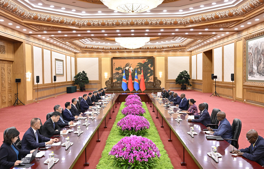 9月2日上午，國家主席習(xí)近平在北京人民大會堂會見來華出席中非合作論壇北京峰會的剛果（金）總統(tǒng)齊塞克迪。