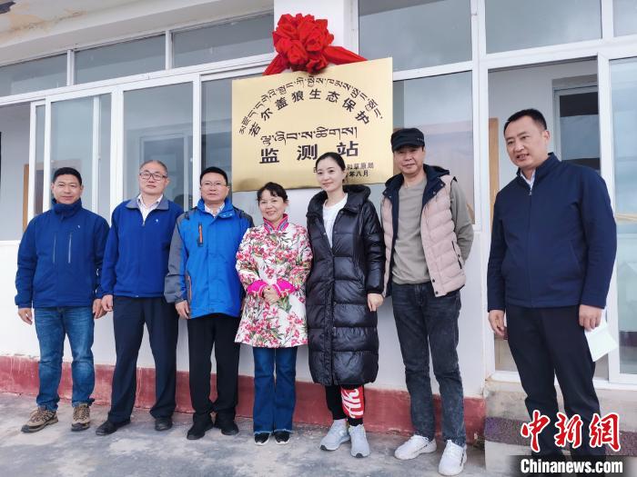 揭牌儀式現(xiàn)場?！垪?攝