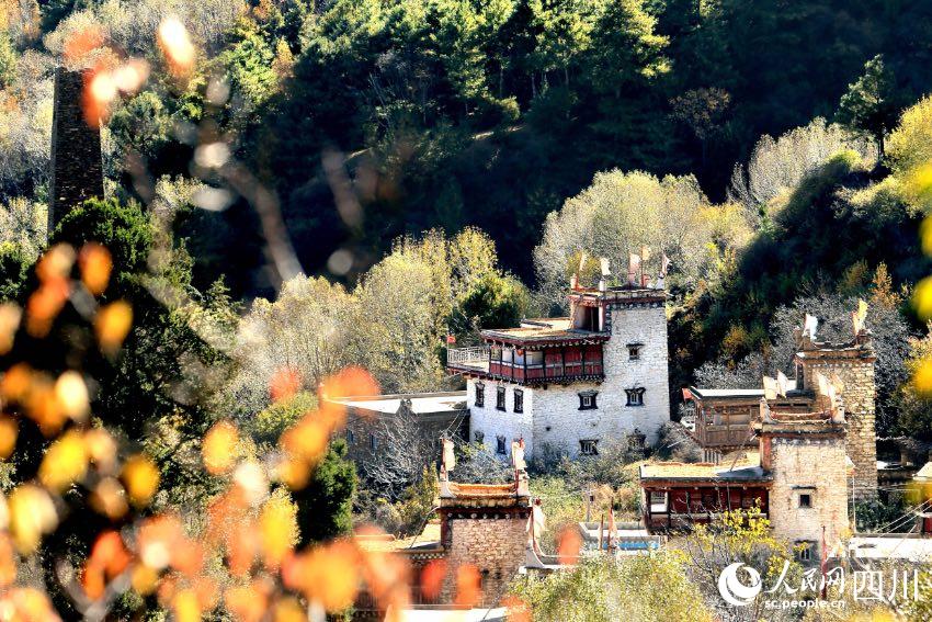 丹巴美景。李永安攝
