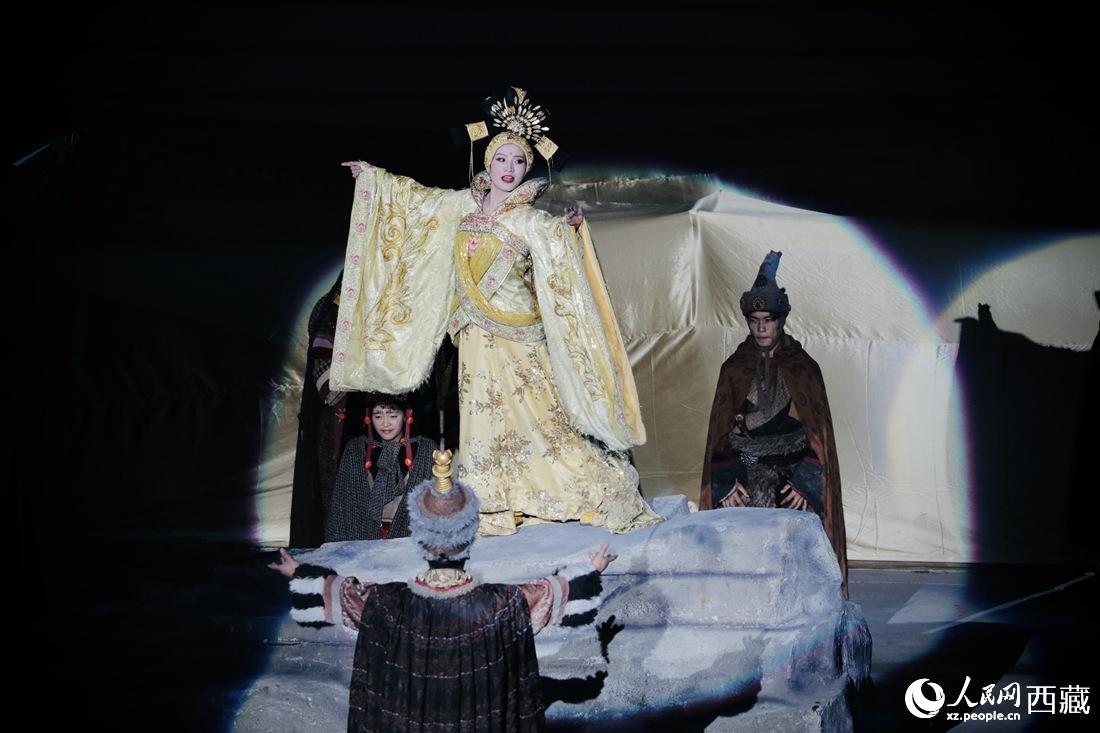 試演現(xiàn)場。人民網(wǎng)次仁羅布攝
